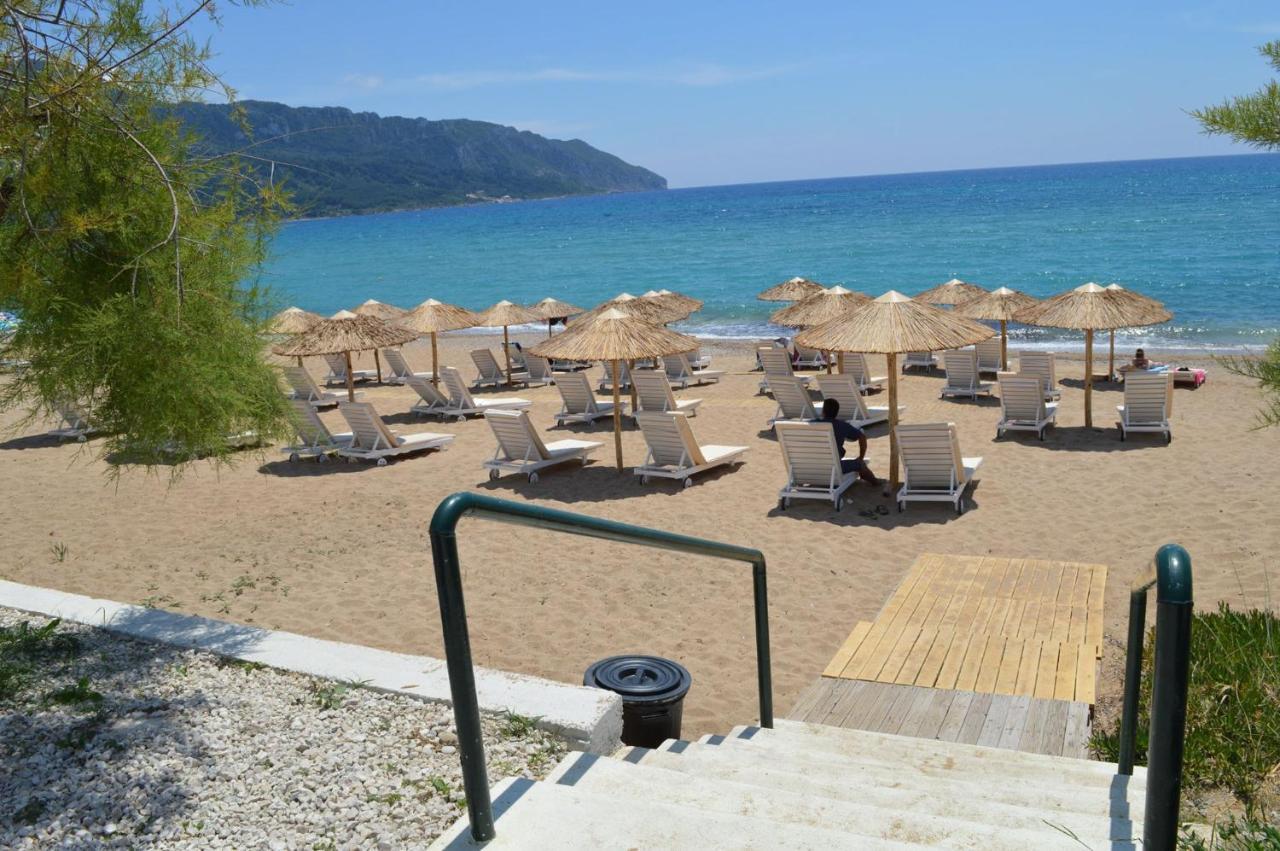 Houmis Apts & Studios Агиос Георгиос Пагон Екстериор снимка