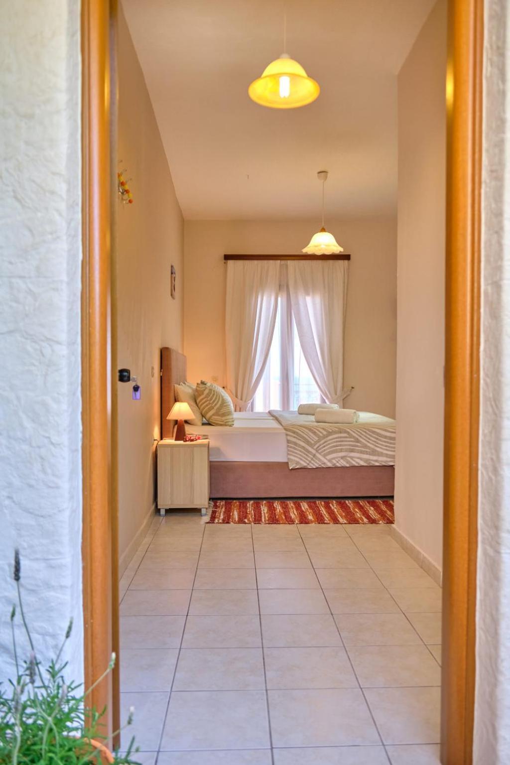 Houmis Apts & Studios Агиос Георгиос Пагон Екстериор снимка